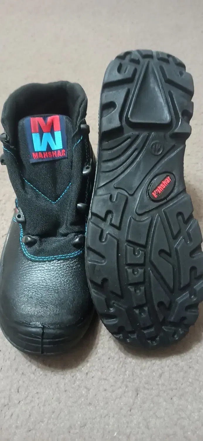 کفش کار|کیف، کفش، کمربند|بیرجند, |دیوار