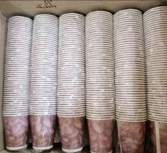 انواع لیوان کاغذی پارس و دوجداره و پلاستیکی|ظروف نگهدارنده، پلاستیکی، یکبارمصرف|خمینیشهر, |دیوار