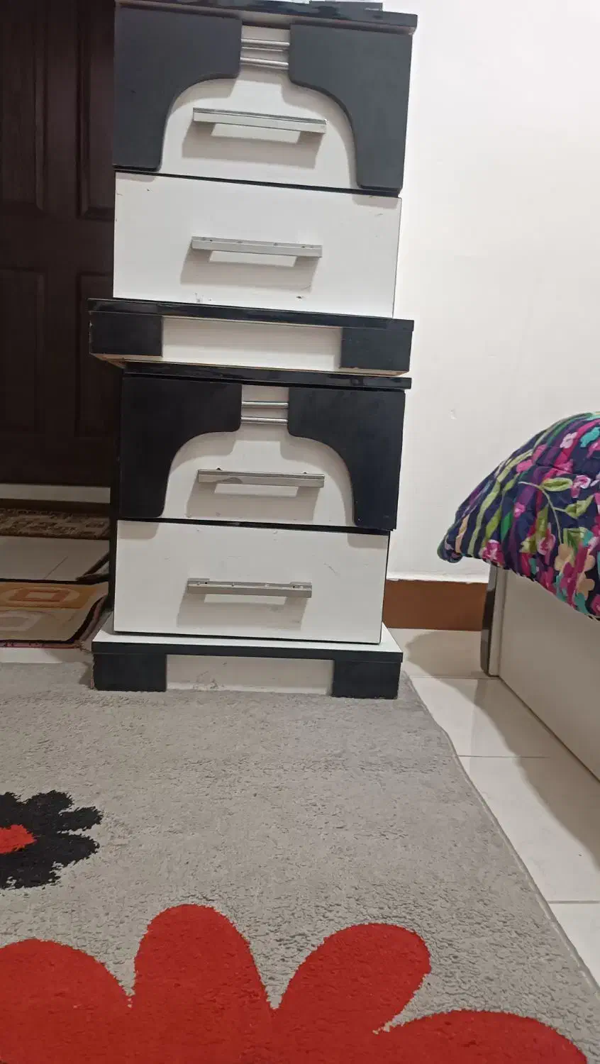 سرویس خواب دونفره سالم|تخت و سرویس خواب|رشت, کوی مهر|دیوار