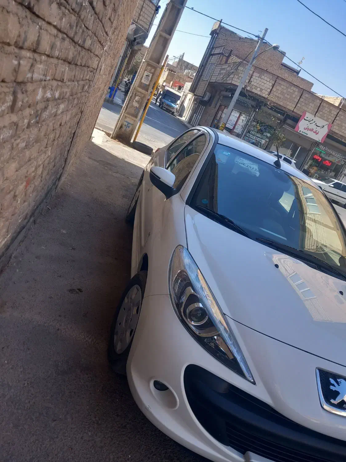 پژو۲۰۷ سقف فلز|خودرو سواری و وانت|اراک, |دیوار