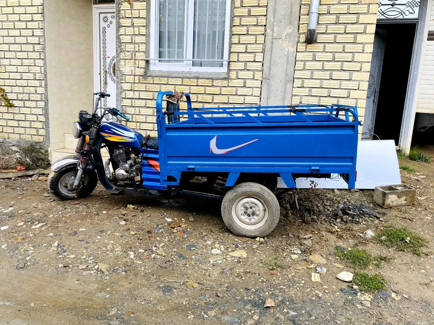 سه چرخه|موتورسیکلت|بانه, |دیوار