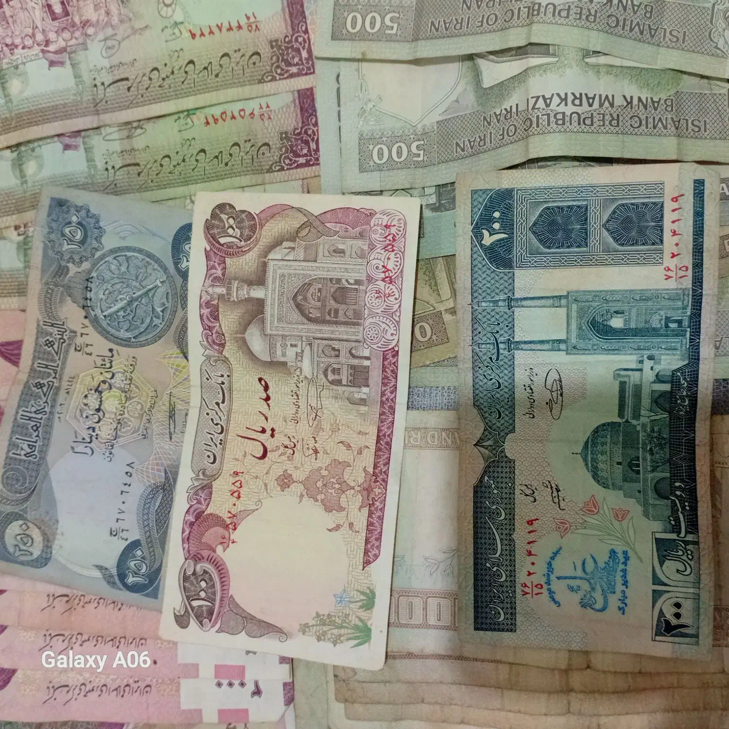 انواع سکه پول کاغذی|کلکسیون سکه، تمبر، اسکناس|کیلان, |دیوار