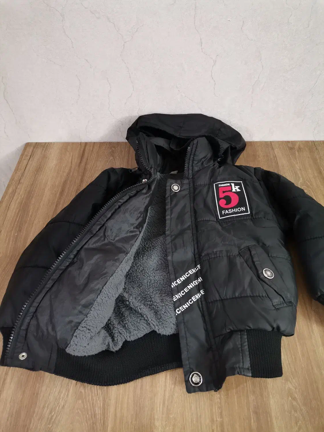 کاپشن بچگانه|کفش و لباس بچه|فردیس, شهرک ناز|دیوار