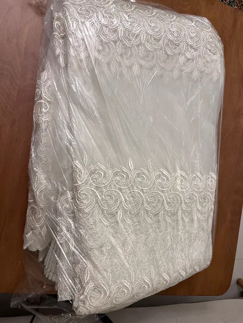 ۱۲متر پرده گیپور|پرده، رانر، رومیزی|مشهد, فرهنگیان (شهرک غرب)|دیوار