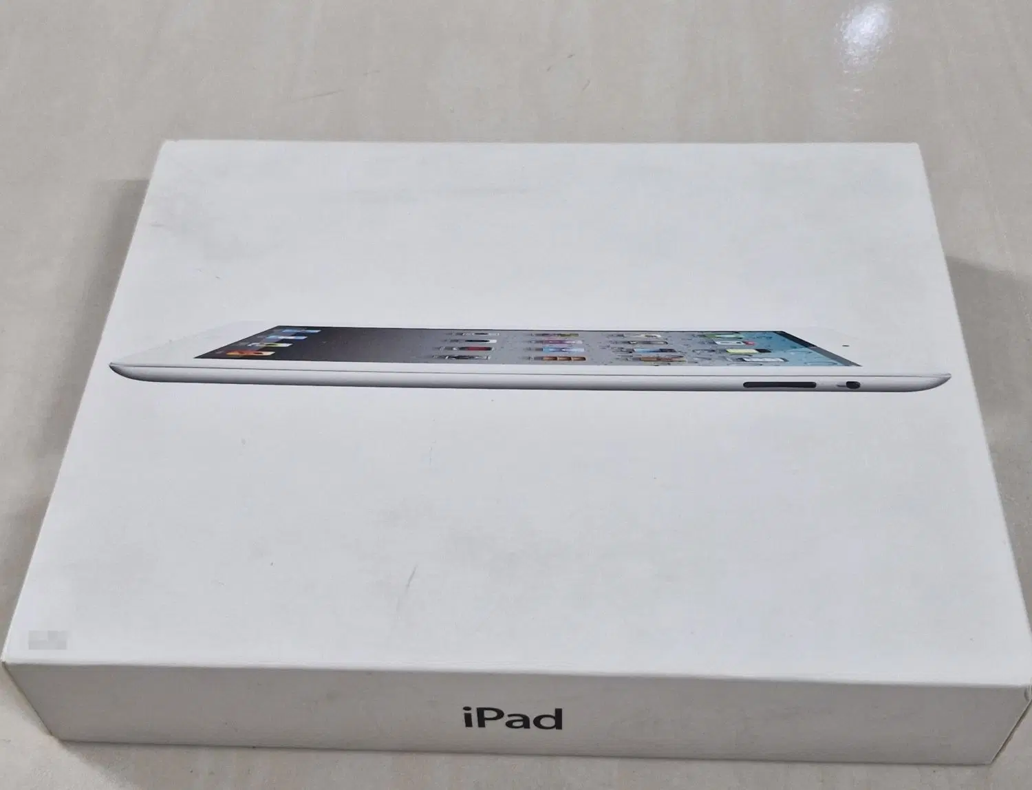 ipad 2|تبلت|مشهد, هفت تیر (آب و برق)|دیوار