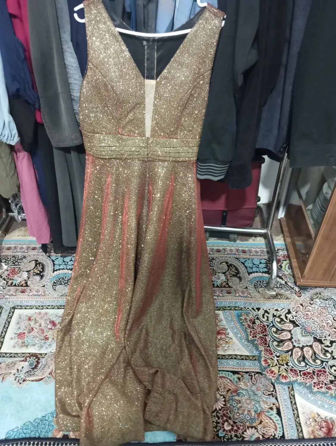 لباس مجلسی کلا یک بار تن خورده کاملا سالم|لباس|بجنورد, |دیوار