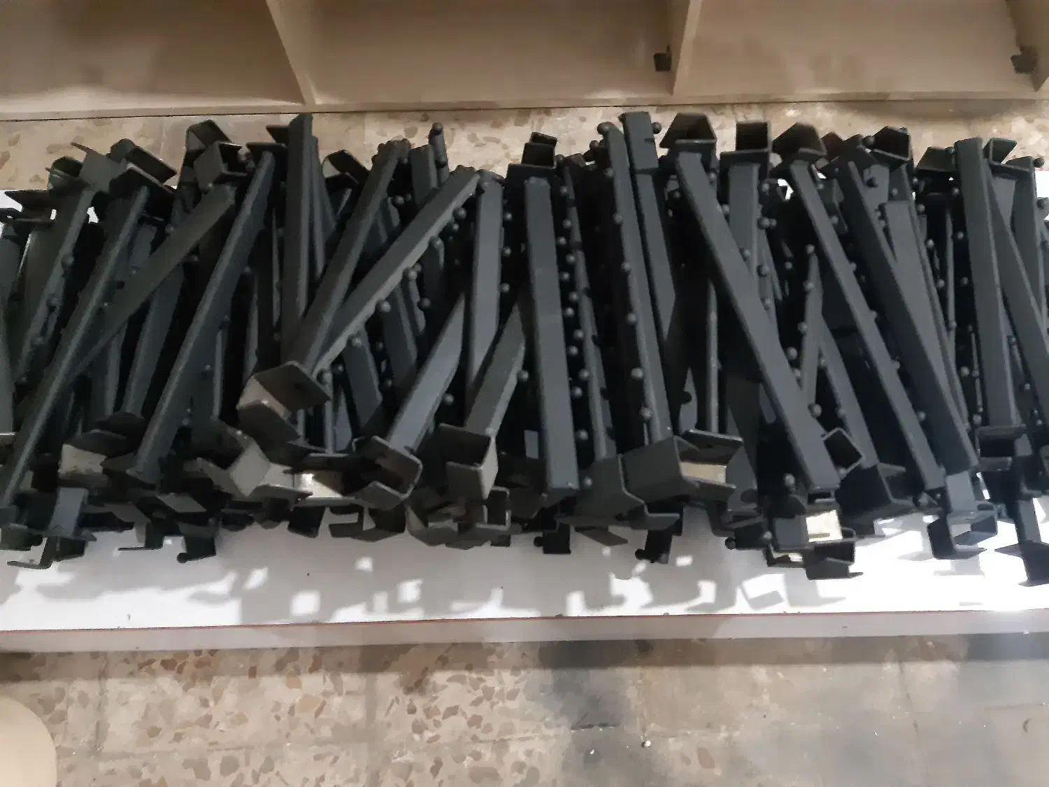 قفسه مانکن رگال چوبکار صندلی|فروشگاه و مغازه|مشهد, رده|دیوار