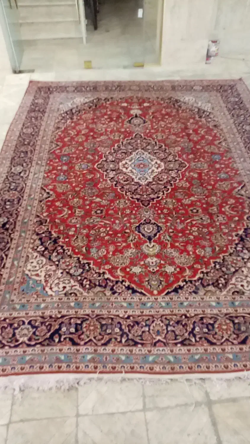 یک جفت فرش دستباف (کاشان)|فرش|اندیشه, اندیشه فاز ۳|دیوار