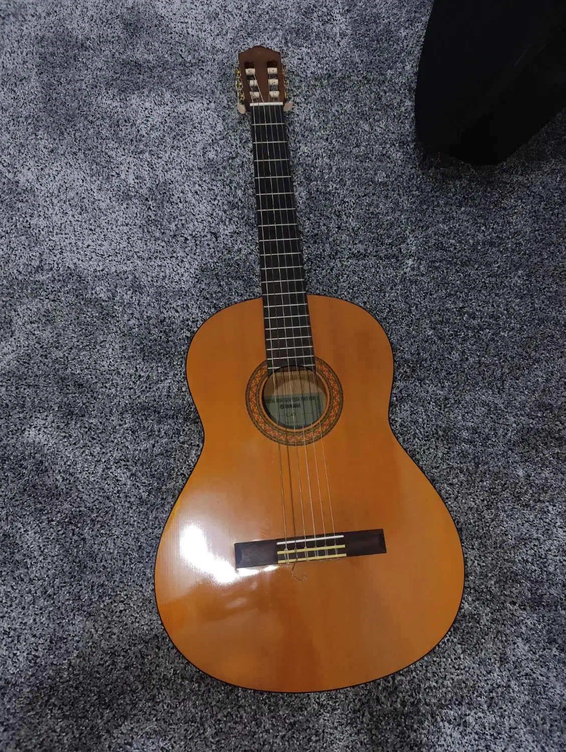 گیتار یاماها اندونزی اصل|گیتار، بیس، امپلیفایر|برازجان, |دیوار