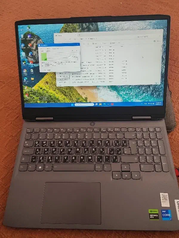 Lenovo LOQ|رایانه همراه|شوشتر, |دیوار
