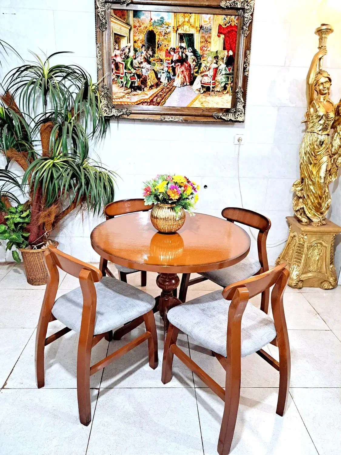 9دست غذاخوری ۴نفره  فرصت ویژه زیرزیر قیمت بازار|میز و صندلی غذاخوری|تبریز, |دیوار