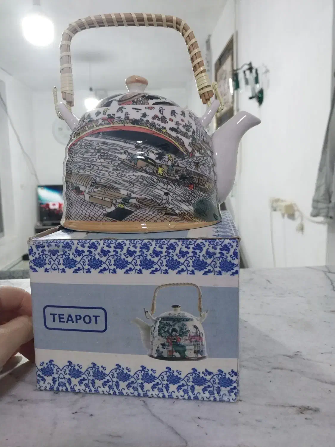 قوری چینی|قوری، کتری، قهوهساز دستی|کرمانشاه, |دیوار