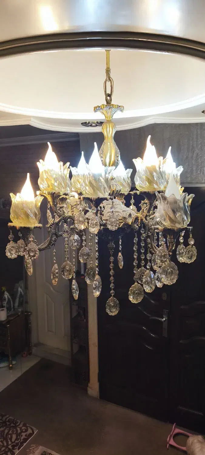 لوستر برنز ۸ شاخه ۱۲ شعله|لوستر و چراغ آویز|تهران, تولید دارو|دیوار