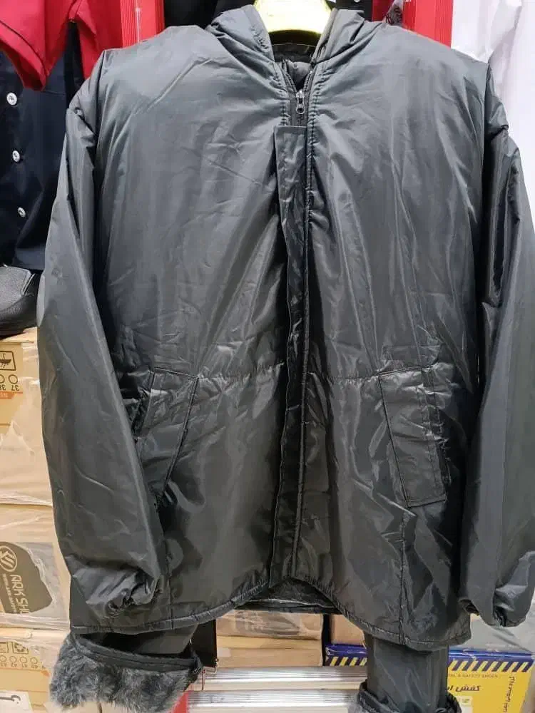 کاپشن کار زمستانی بادگیر شلوار نمدی خزدار بارانی|لباس|رشت, بازار|دیوار