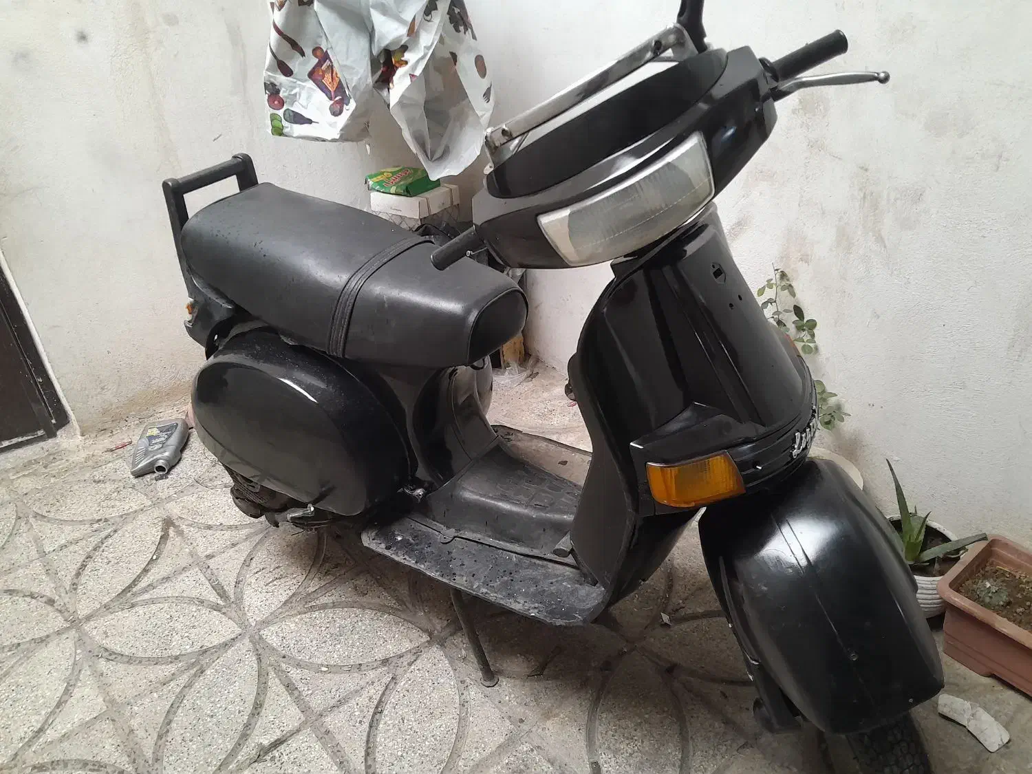 موتور وسپا باجاج|موتورسیکلت|رباطکریم, شترخوار|دیوار