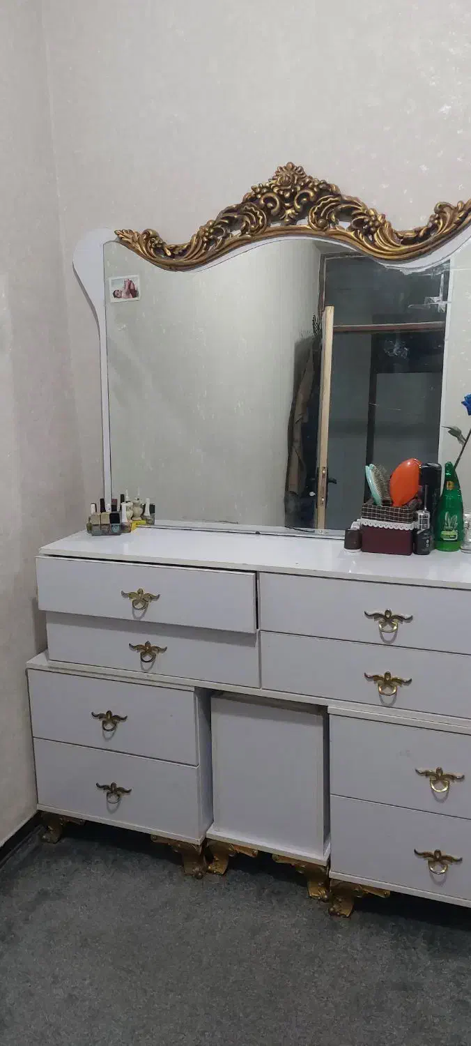 فروش میز آرایشی وکمد بچه|جاکفشی، کمد، دراور|بهبهان, |دیوار