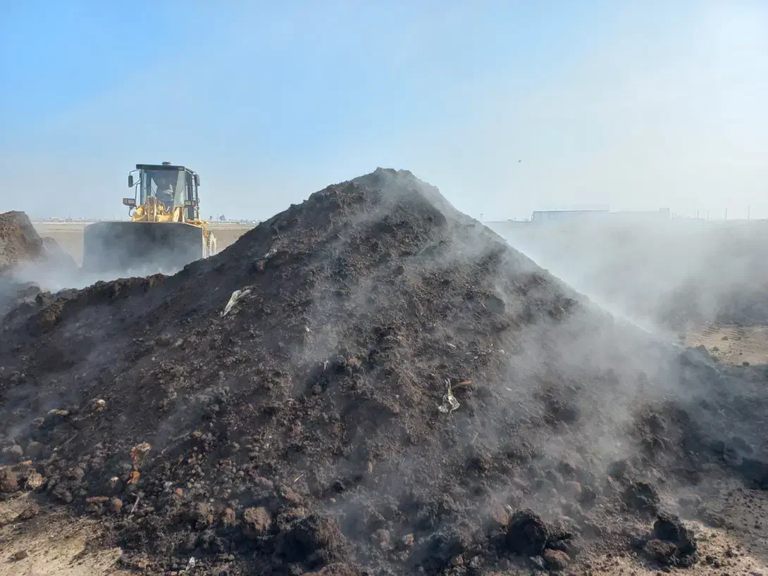 کود و خاک باغچه|گل و گیاه طبیعی|ماهدشت, |دیوار