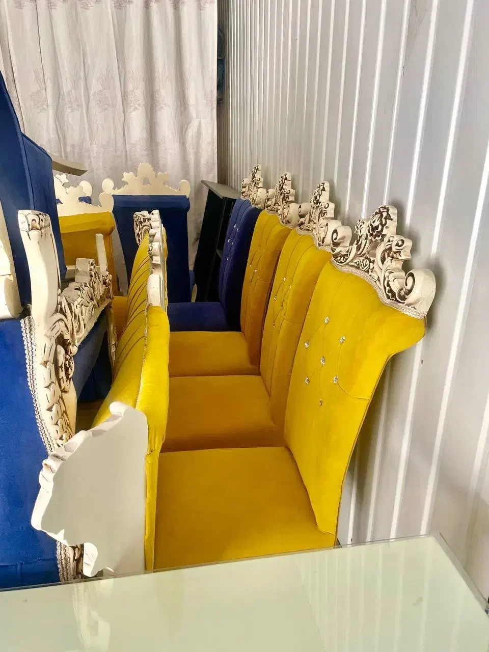 ست مبل و میز ناهارخوری استیل مدل عروس، بسیار تمیز|مبلمان خانگی و میز عسلی|دلیجان, |دیوار