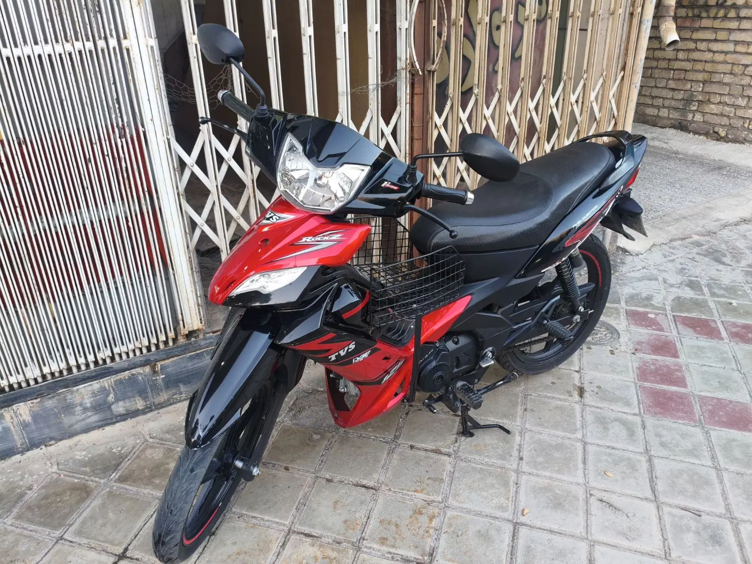 tvs|موتورسیکلت|لنجان, |دیوار