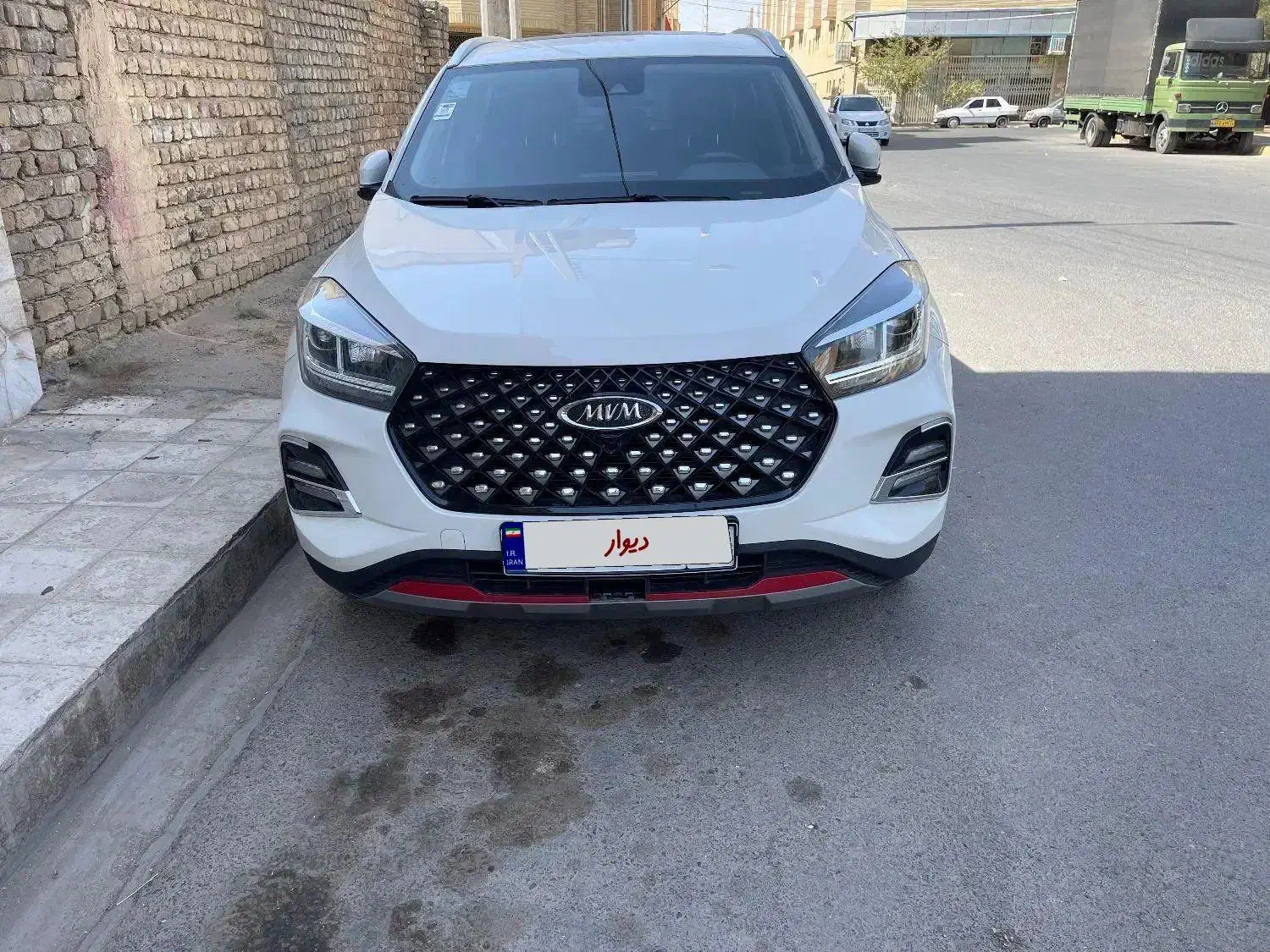 X55pro-1402-درحدخشک|خودرو سواری و وانت|قم, شاه سید علی|دیوار