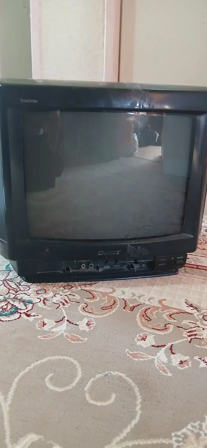 تلویزیون سونی قدیم ۱۴ اینج|تلویزیون و پروژکتور|کرمانشاه, |دیوار