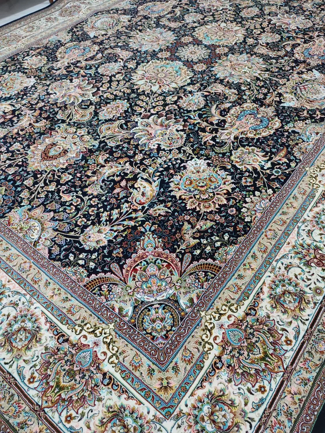 فرش ۹متری|فرش|رشت, پیرکلاچای|دیوار