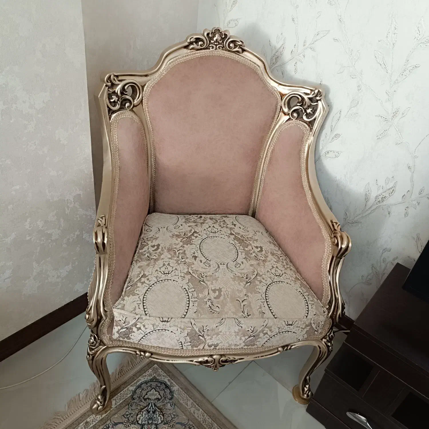 مبل تک نفره|مبلمان خانگی و میز عسلی|تهران, شهرک گلها|دیوار