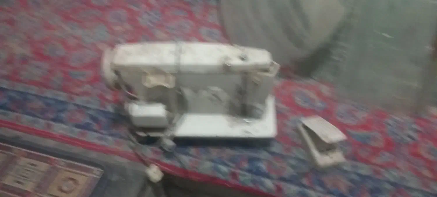 چرخ خیاطی|چرخ خیاطی و ریسندگی|ورامین, ورامین|دیوار