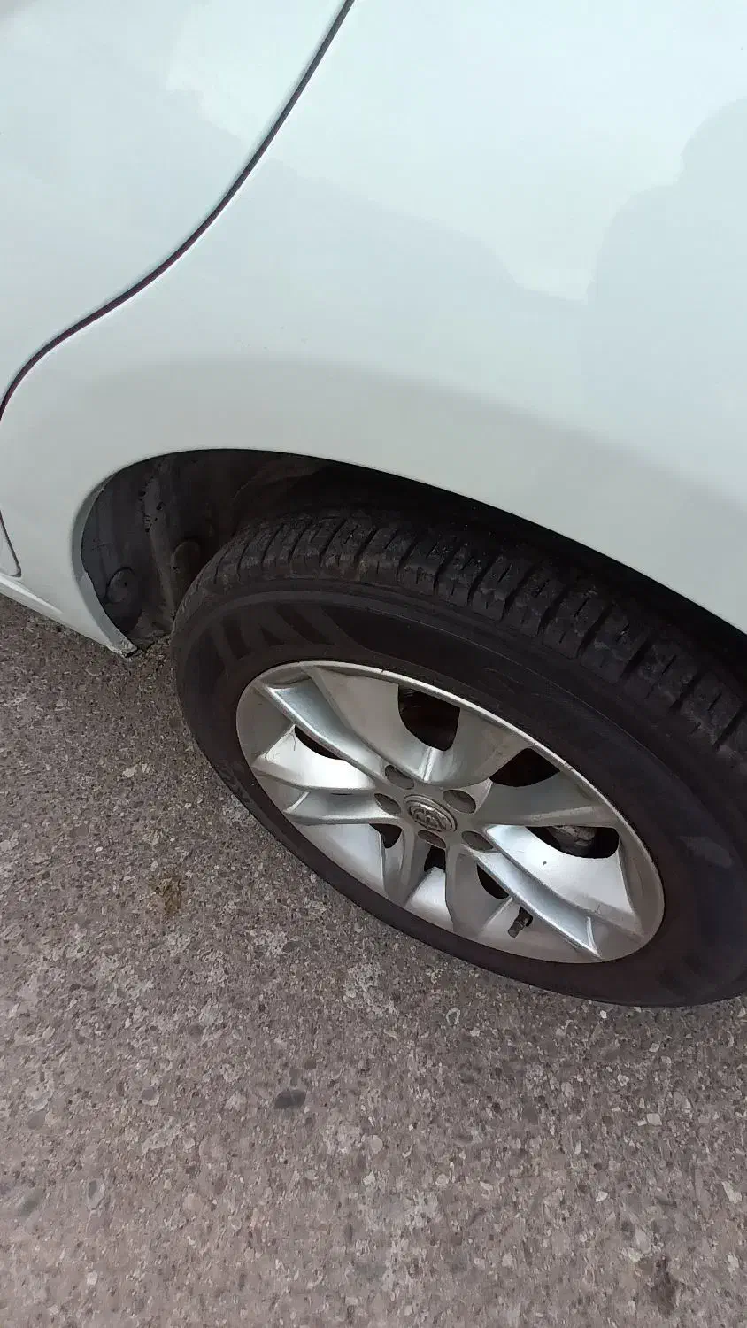 برلیانس مدل ۹۶|خودرو سواری و وانت|رشت, کوی عرفان|دیوار