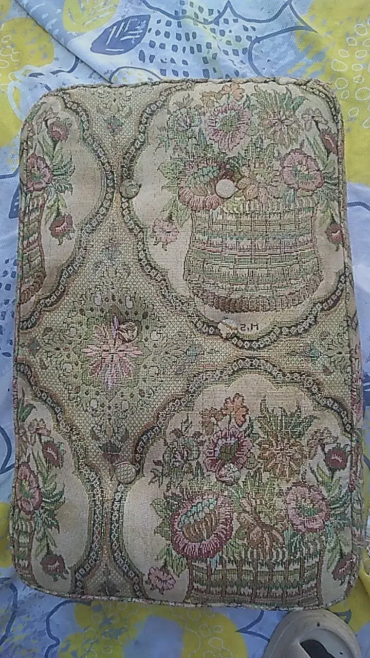 پشتی  مخصوص همجا|پشتی|برازجان, |دیوار