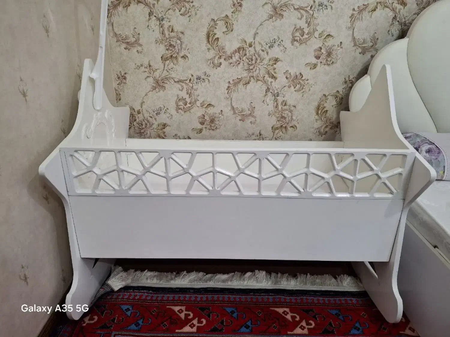 گهواره کودک|تخت و سرویس خواب|خوانسار, |دیوار