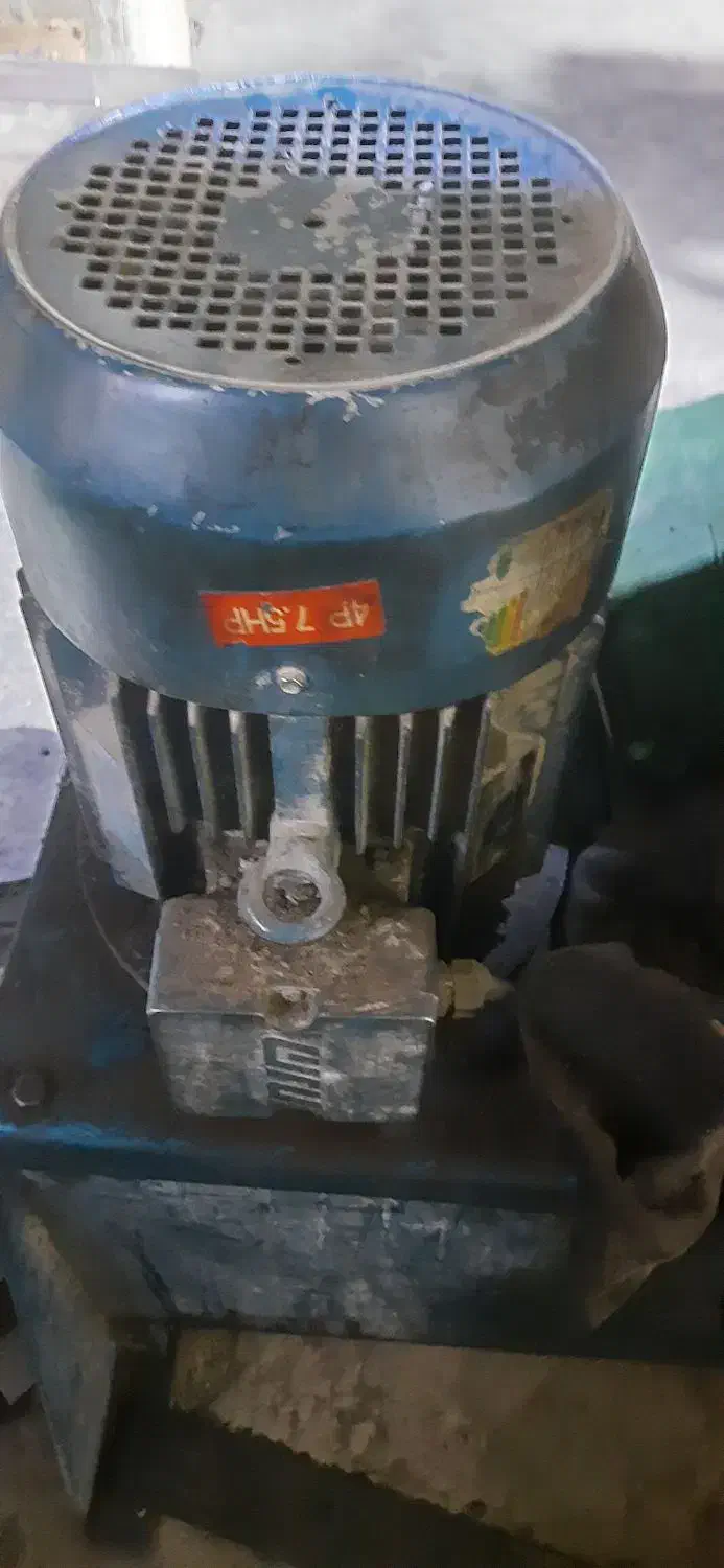 پرس هیدرولیک|ماشینآلات صنعتی|برخوار, |دیوار