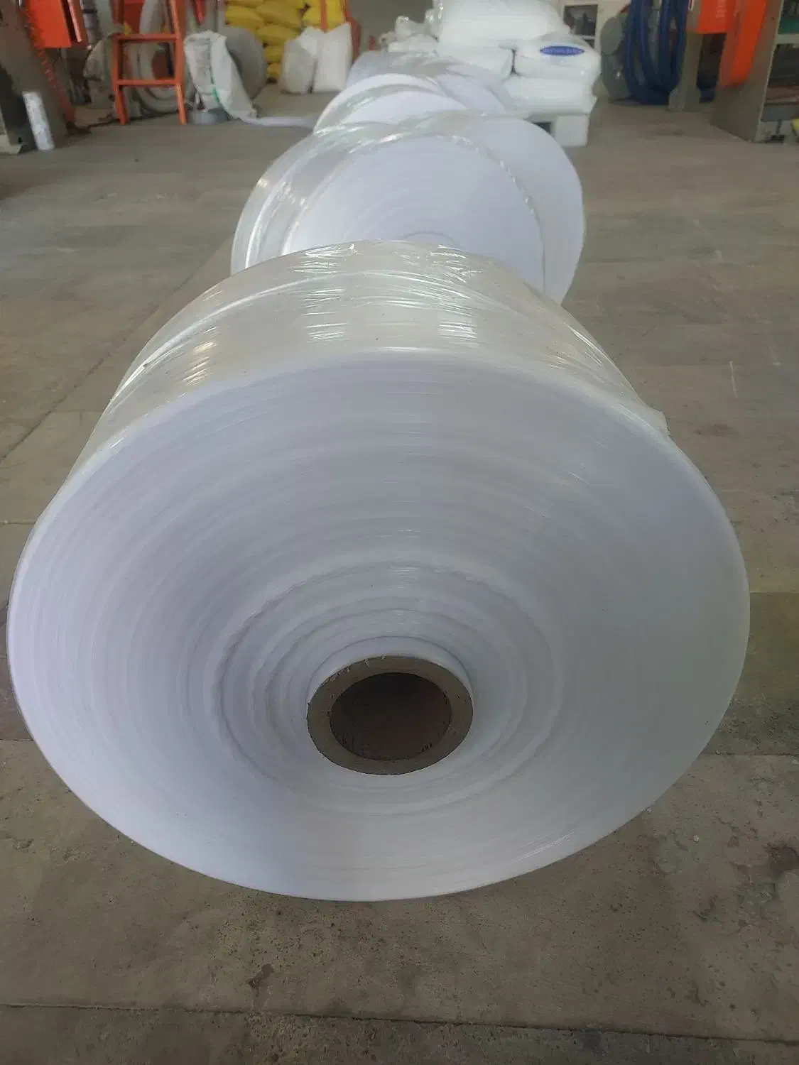 تولید کننده انواع نایلکس و کیسه زباله وفریزر|عمدهفروشی|قم, کوه سفید|دیوار