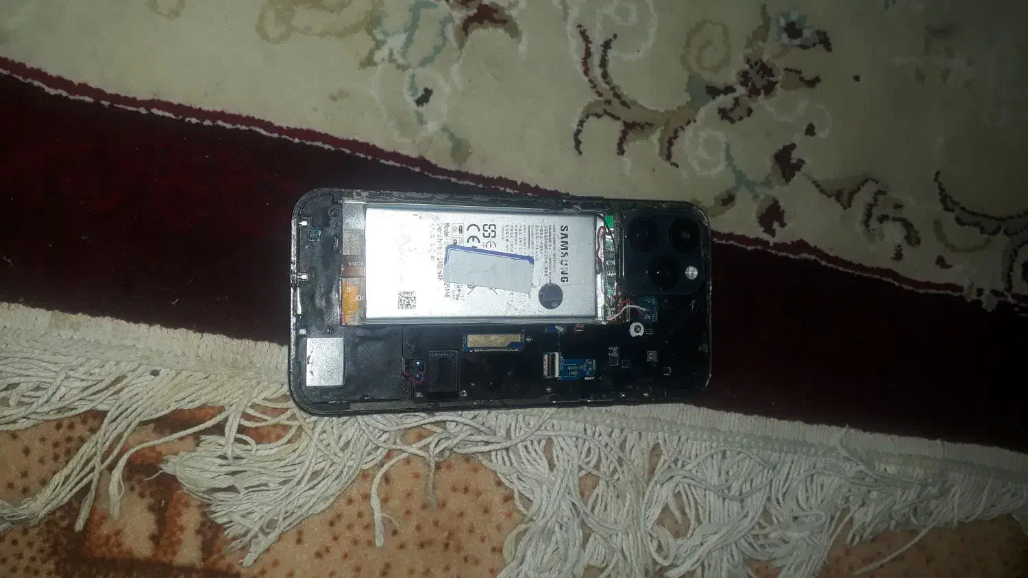 گوشی اپل ایرادی داره نمیدون چی شده|موبایل|گنبد کاووس, |دیوار