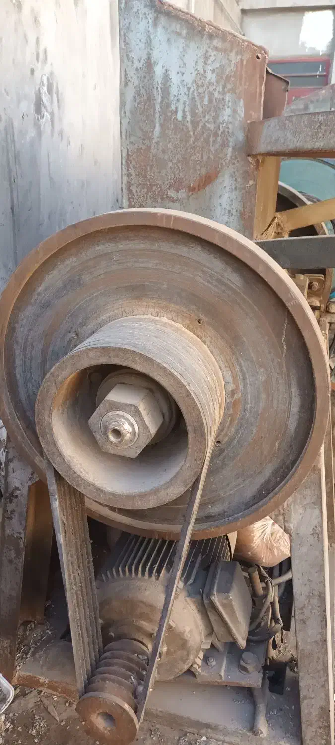 فروش یک عدد آسیاب|ماشین‌آلات صنعتی|قم, بیست متری ولیعصر|دیوار