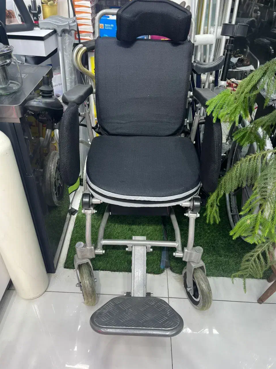 فروش ویلچر|آرایشی، بهداشتی، درمانی|اسلام‌شهر, شهرک واوان|دیوار