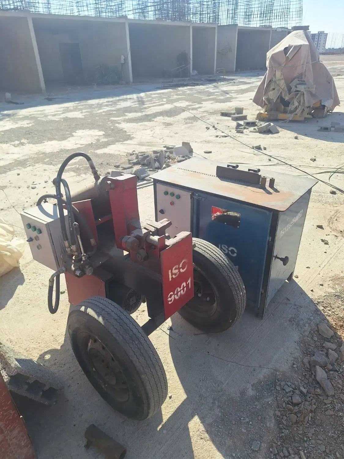 دستگاه خم و برش میلگرد|ماشینآلات صنعتی|پرند, فاز ۶|دیوار