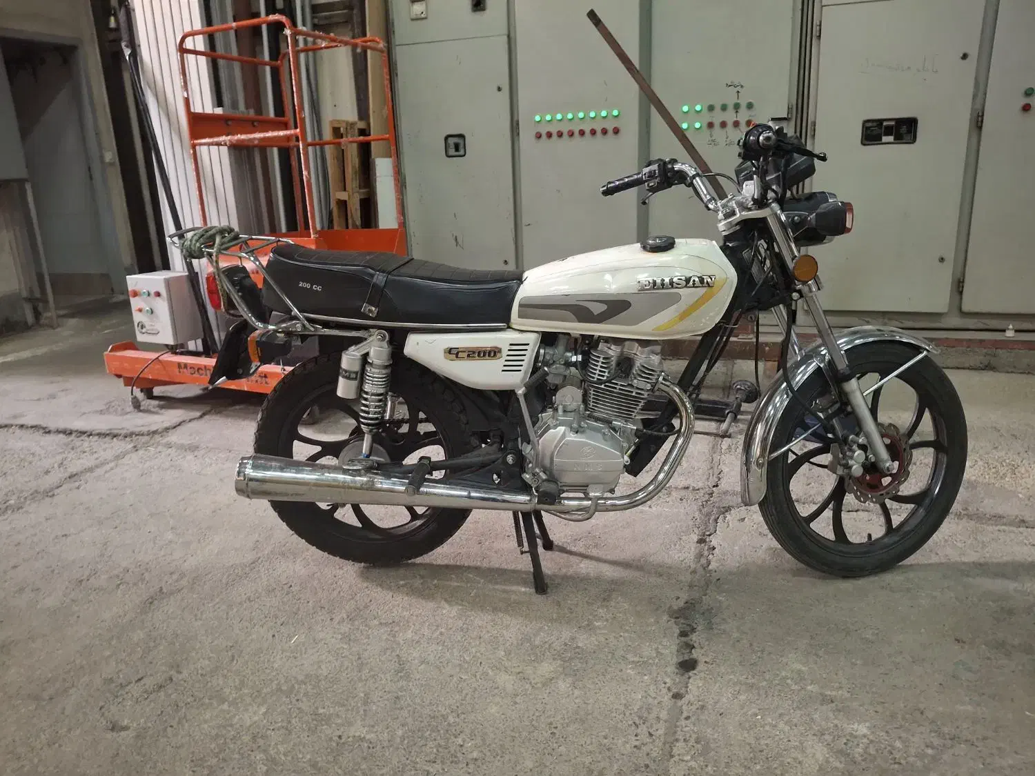 فروش موتور هوندا مدل احسان ۲۰۰|موتورسیکلت|تهران, ولنجک|دیوار