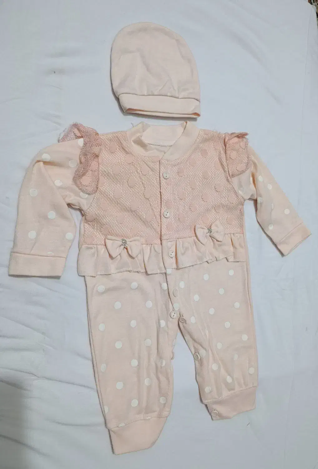 لباس نوزادی ولباس کودک|کفش و لباس بچه|اشتهارد, |دیوار