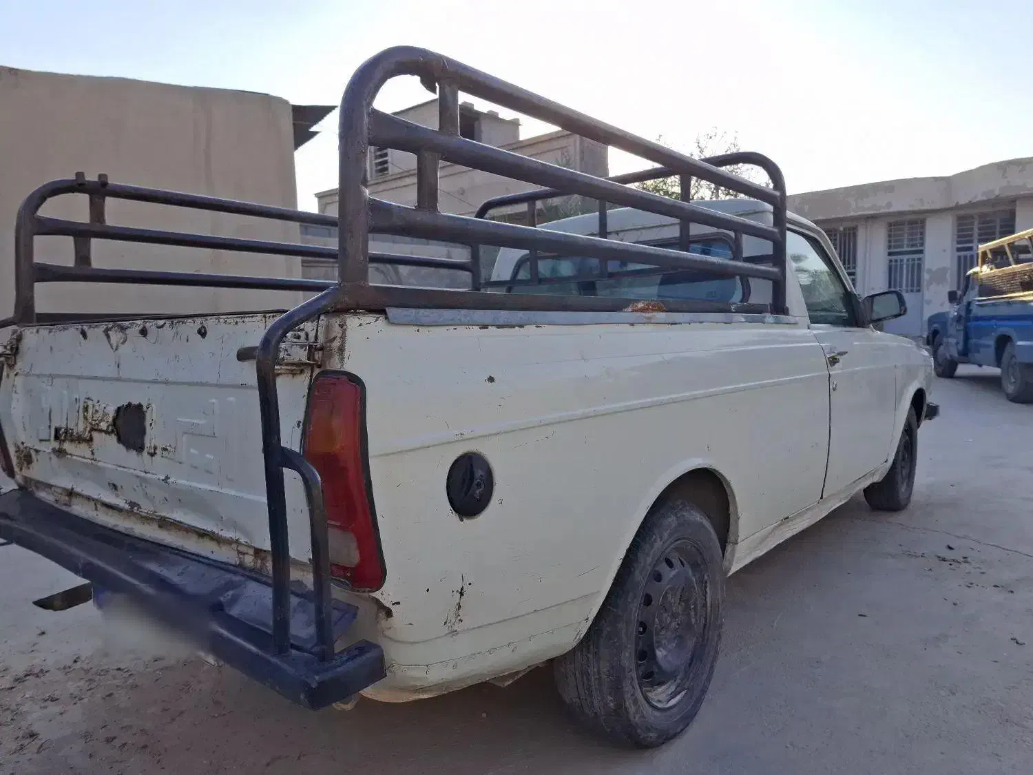 وانت پیکان تمام فابریک|خودرو سواری و وانت|جره و بالاده, |دیوار