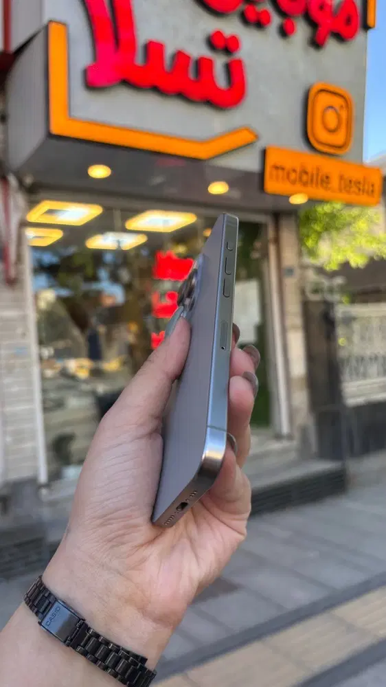 ip15proایفون|موبایل|همدان, |دیوار