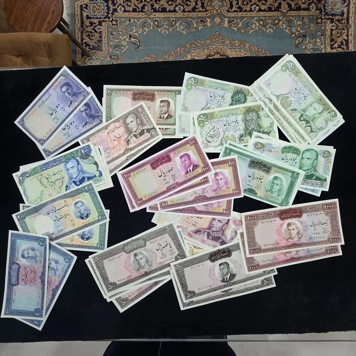 اسکناس سکه نقره حجره اسکناس طاهری کاروانسرای گلشن|کلکسیون سکه، تمبر، اسکناس|کرمان, |دیوار