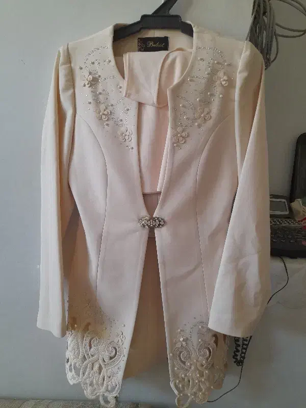 کت شلوار نو سایز 36 سیصد پنجاه هزار تومن|لباس|گلپایگان, |دیوار