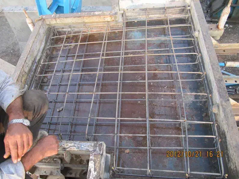 نیازمند ۳ نفر آرماتوربند و قالب بند روزمزد|استخدام معماری، عمران و ساختمانی|هشترود, |دیوار