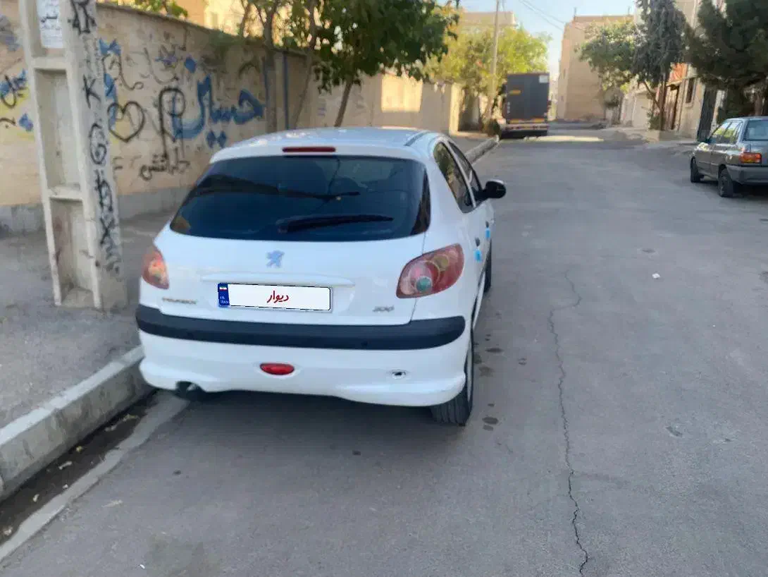 206 تیپ 2|خودرو سواری و وانت|آبیک, |دیوار