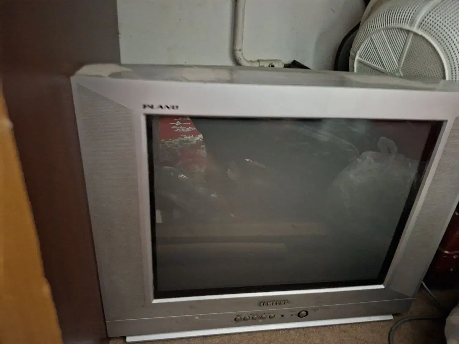 تلویزیون ۲۱اینچی سامسونگ|تلویزیون و پروژکتور|گنبد کاووس, |دیوار