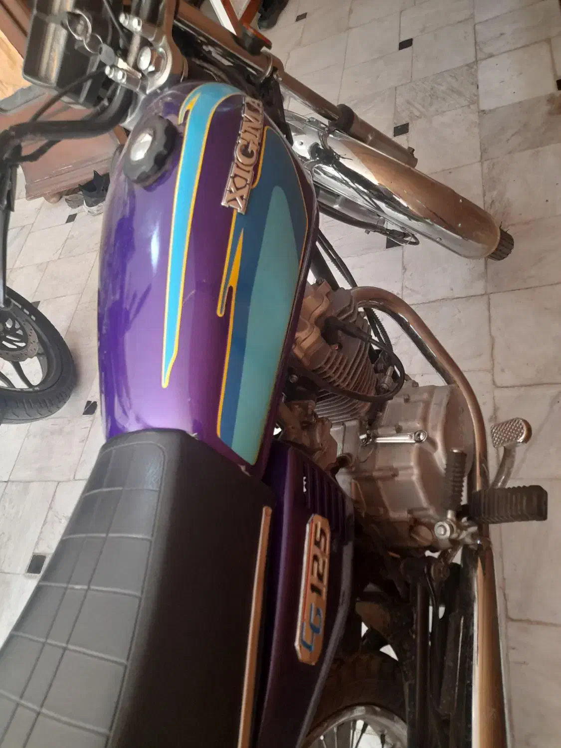 موتور زیگما ۹۵|موتورسیکلت|قم, دروازه چوبی|دیوار