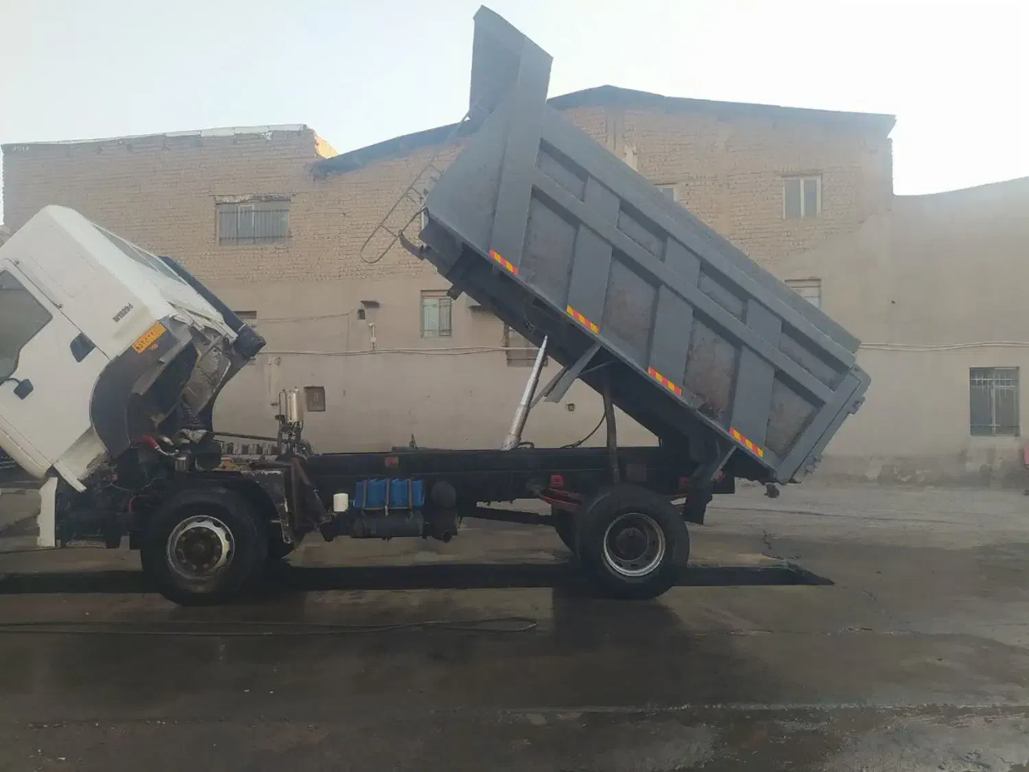 امیکو کمپرسی۸۸|خودرو سنگین|قم, آزادگان|دیوار