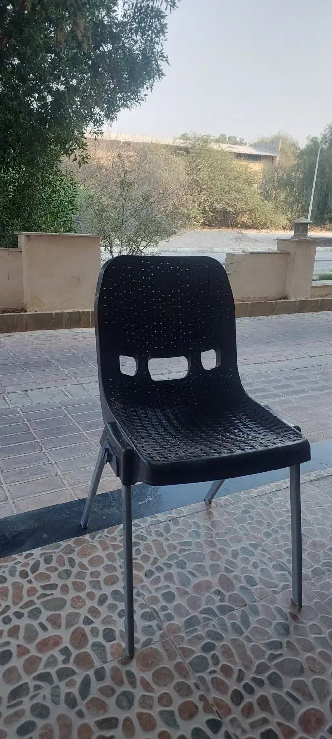 صندلی پلاستیک فشرده|صندلی و نیمکت|کیش, |دیوار