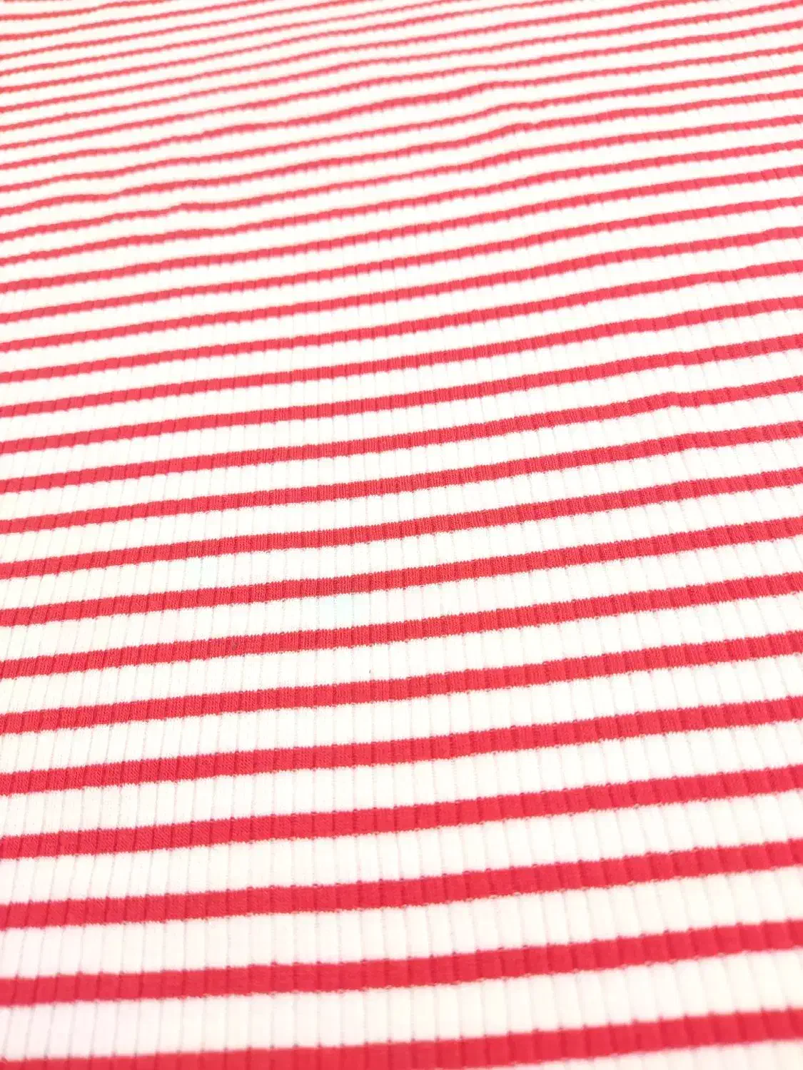 تاپ کبریتی اقتصادی|لباس|قم, بنیاد|دیوار